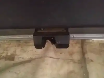 Peça sobressalente para automóvel em segunda mão fechadura do mala por opel meriva 1.6 16v referências oem iam 