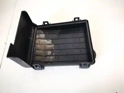 Автозапчасти б/у блок реле/предохранителей за audi a3 (8p) 2.0 16v fsi ссылки oem iam 1k0937132  