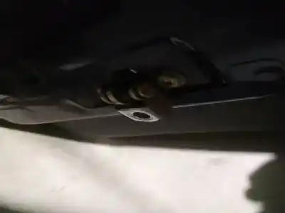 Second-hand car spare part hinge for opel meriva 1.6 16v oem iam references   