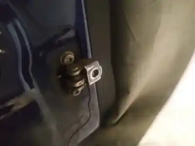 Second-hand car spare part hinge for opel meriva 1.6 16v oem iam references   