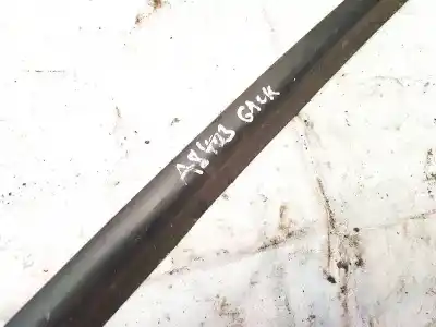 Pezzo di ricambio per auto di seconda mano plastica per opel meriva b 1.7 16v cdti riferimenti oem iam   