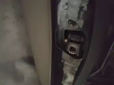 Second-hand car spare part hinge for volvo xc90 2.5 t (7 asientos) oem iam references 