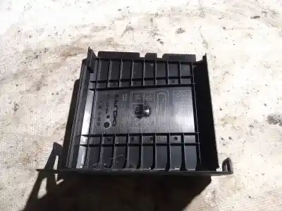 Second-hand car spare part fuse box unit for opel meriva 1.6 16v oem iam references 93363144  