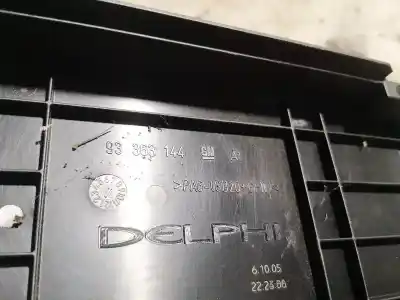 Second-hand car spare part fuse box unit for opel meriva 1.6 16v oem iam references 93363144  