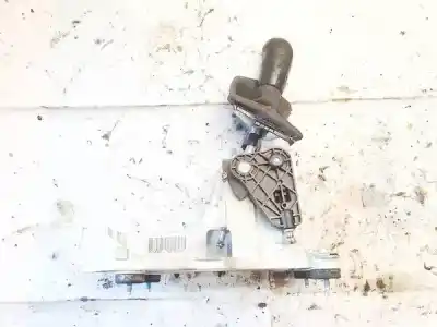 Second-hand car spare part gear lever for volvo v50 (545) 2.0 d oem iam references 8128202061