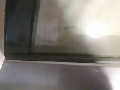 Pezzo di ricambio per auto di seconda mano plastica per mazda 3 lim. (bl) 1.6 16v cat riferimenti oem iam   