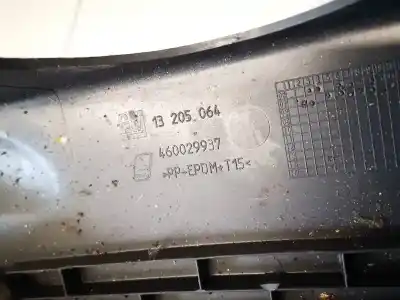 Автозапчастина б/у передні молдинги для opel corsa c 1.2 16v cat (z 12 xep / lb4) посилання на oem iam 13205064  460029937