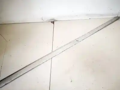 Peça sobressalente para automóvel em segunda mão plásticos por audi a4 avant (8e) 2.5 tdi (120kw) referências oem iam 8e0853954