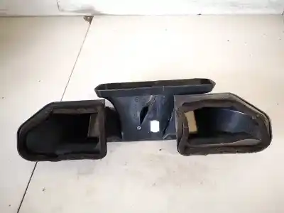 Peça sobressalente para automóvel em segunda mão plásticos por audi a4 avant (8e) 2.5 tdi (120kw) referências oem iam 8e1819389