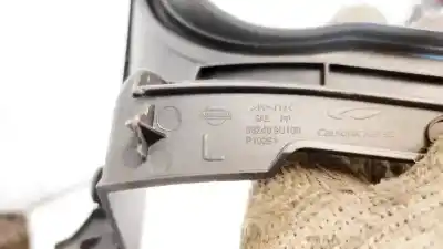 Peça sobressalente para automóvel em segunda mão molduras frontais por nissan note (e11e) 1.6 16v cat referências oem iam 682409u100  p10261