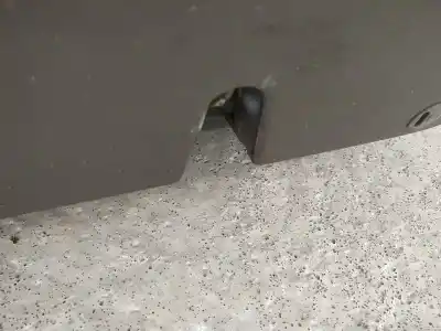 Peça sobressalente para automóvel em segunda mão fechadura da porta traseira esquerda por audi a4 avant (8e) 2.5 tdi (120kw) referências oem iam 