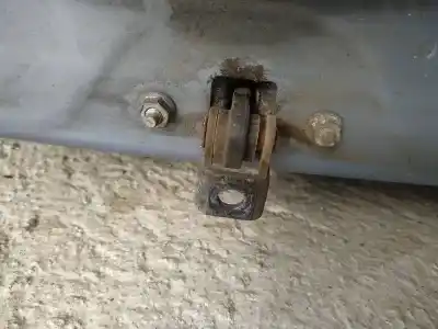 Second-hand car spare part hinge for opel corsa c 1.2 16v cat (z 12 xep / lb4) oem iam references   