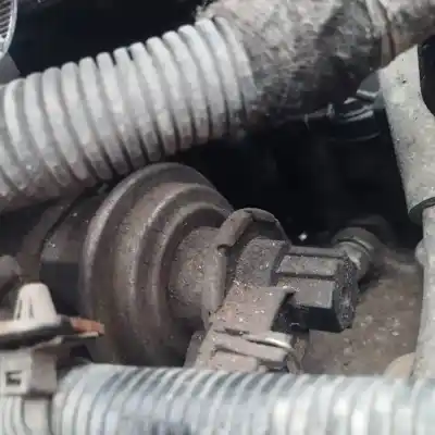Peça sobressalente para automóvel em segunda mão válvula egr por opel combo c 2001 - 2011 1.7 dti 55kw 2001 - 2011 referências oem iam 