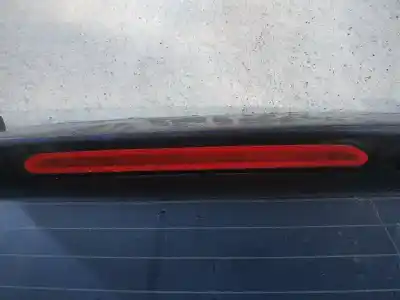 Peça sobressalente para automóvel em segunda mão farolim de travão central por volkswagen golf v (1k1) 2.0 tdi referências oem iam 