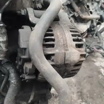 Pezzo di ricambio per auto di seconda mano alternatore per opel vectra c (z02) 2.2 dti 16v (f69) riferimenti oem iam 90561168  