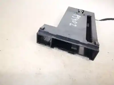 Pezzo di ricambio per auto di seconda mano plastica per audi a4 avant (8e) 2.5 tdi (120kw) riferimenti oem iam   