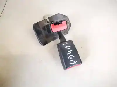 Автозапчасти б/у КРЮК ДЛЯ РЕМНЯ ЗАДНИЙ ЦЕНТРАЛЬНЫЙ за AUDI A4 AVANT (8E)  ссылки OEM IAM 8E085773901C  