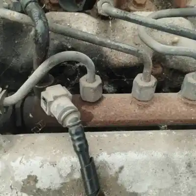 Second-hand car spare part distributor pipe for kia ceed (ed) 1.6 crdi 115 oem iam references 0281002507  