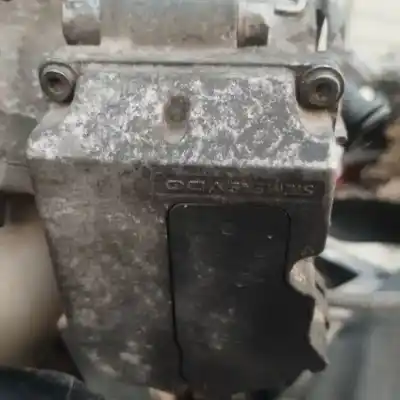 Peça sobressalente para automóvel em segunda mão borboleta de admissão por skoda praktik (5j) 1.4 tdi referências oem iam 