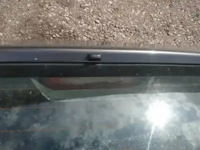 Peça sobressalente para automóvel em segunda mão farolim de travão central por toyota corolla (e12) 2.0 d-4d linea luna berlina referências oem iam 