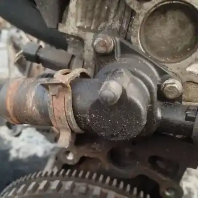 Peça sobressalente para automóvel em segunda mão termostato por renault clio, 1998.09 - 2001.05 1.2 44kw 1999.03 - 2001.05 referências oem iam 