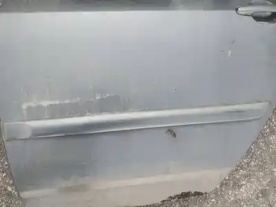 Pezzo di ricambio per auto di seconda mano plastica per toyota corolla (e12) 2.0 d-4d linea luna berlina riferimenti oem iam   