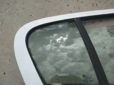 Автозапчастина б/у moon custodi задня прав для opel astra h caravan 1.7 16v cdti посилання на oem iam as2