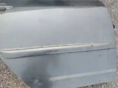 Pezzo di ricambio per auto di seconda mano plastica per toyota corolla (e12) 2.0 d-4d linea luna berlina riferimenti oem iam   