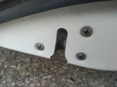 Peça sobressalente para automóvel em segunda mão fechadura da porta traseira direita por nissan qashqai 1.6 16v referências oem iam 