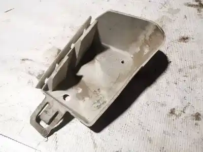 Peça sobressalente para automóvel em segunda mão reforço do pára choques traseiro por ford focus iii 1.6 ti referências oem iam bm5117a682a  bm51-17a682-a