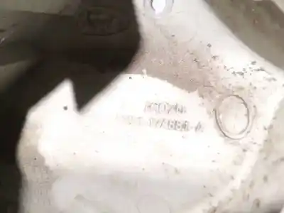 Peça sobressalente para automóvel em segunda mão reforço do pára choques traseiro por ford focus iii 1.6 ti referências oem iam bm5117a881a  bm51-17a881-a