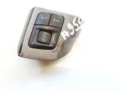 Pièce détachée automobile d'occasion COMMANDE AU VOLANT pour OPEL ZAFIRA B  Références OEM IAM 440768813  305582185057, 13208858