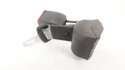 Автозапчасти б/у центральный задний ремень безопасности за volkswagen passat variant (3b5) 1.8 ссылки oem iam 3b0857813  