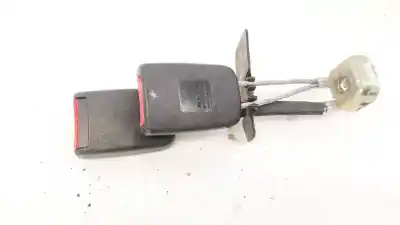 Автозапчасти б/у крюк для ремня задний правый за volkswagen passat variant (3b5) 1.8 ссылки oem iam 3b0857739a  