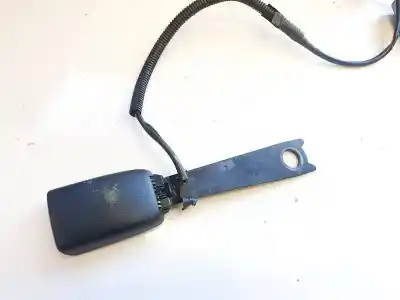 Second-hand car spare part right front seat belt buckle for toyota avensis 2.0 d-4d oem iam references e034501