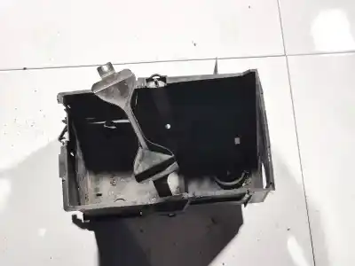 Peça sobressalente para automóvel em segunda mão suporte por volvo v50 (545) 2.0 d referências oem iam 30712028