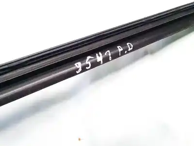 Pezzo di ricambio per auto di seconda mano plastica per toyota avensis 2.0 d-4d riferimenti oem iam   