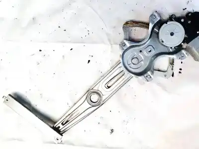 Tweedehands auto-onderdeel regelaar rechts voor ruit voor toyota avensis 2.0 d-4d oem iam-referenties 