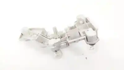 Peça sobressalente para automóvel em segunda mão suporte de lâmpada por volvo v50 (545) 2.0 d referências oem iam 