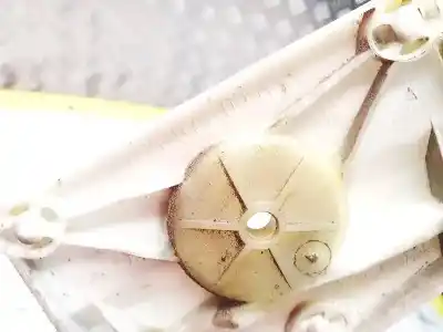 Pezzo di ricambio per auto di seconda mano alzacristalli posteriore destro per audi a3 (8p1) 2.0 tdi riferimenti oem iam 006079005  