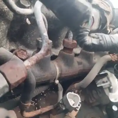 Second-hand car spare part distributor pipe for toyota corolla (e11) 2.0 d-4d linea sol oem iam references 