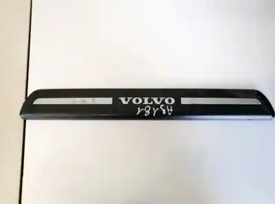 Peça sobressalente para automóvel em segunda mão plásticos por volvo v50 (545) 2.0 d referências oem iam 08622671