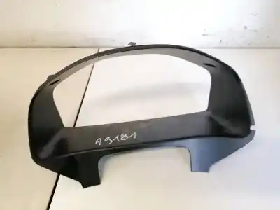 Peça sobressalente para automóvel em segunda mão molduras frontais por volvo v50 (545) 2.0 d referências oem iam 03409942