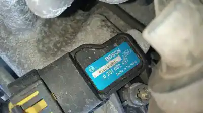 Peça sobressalente para automóvel em segunda mão sensor de pressão por opel zafira b 1.9 cdti referências oem iam 0281002437  