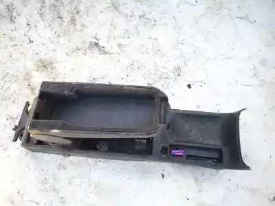 Автозапчасти б/у центральный подлокотник за volkswagen passat variant (3b5) 1.9 tdi ссылки oem iam 3b0862533a