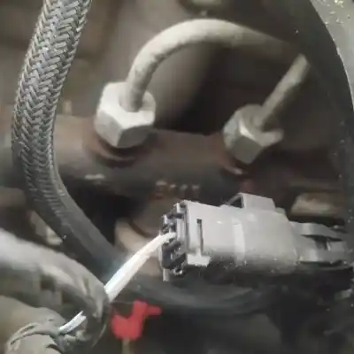 Автозапчасти б/у рампа инжектора за ford focus c-max (cap) 2.0 tdci cat ссылки oem iam 