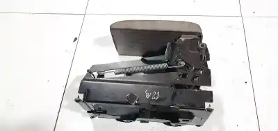 Автозапчасти б/у центральный подлокотник за volkswagen passat variant (3b6) 2.0 tdi dpf ссылки oem iam   