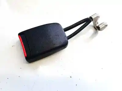 Gebrauchtes Autoersatzteil Gürtelhaken Hinten Links zum VOLKSWAGEN PASSAT VARIANT (3B5) 1.9 TDI OEM-IAM-Referenzen 3B0857740  