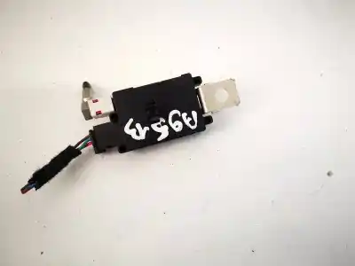 Second-hand car spare part antenna amplifier for citroen c5, ii 2008.02 - 2011.01 2.0 hdi 103kw 2009.04 - 2011.01 oem iam references 9662924880  
