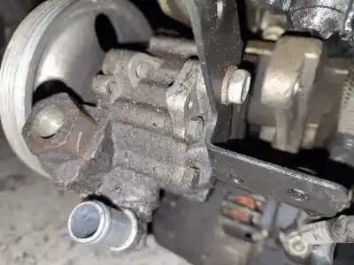 Pezzo di ricambio per auto di seconda mano pompa sterzo per citroen c8 2.2 hdi exclusive riferimenti oem iam   